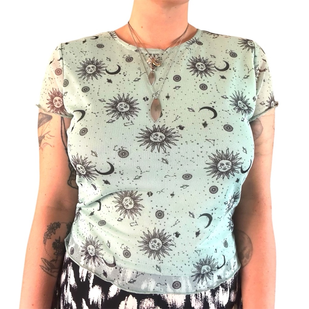 Harper & Ivy Sheer Mesh Short Sleeve Top T-Shirt Juniors sz L Celestial Y2K - Picture 2 of 13